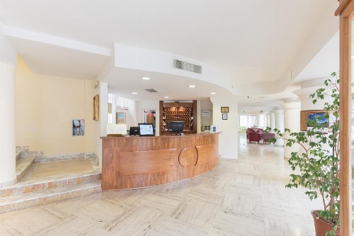 Hotel La Baia image 2